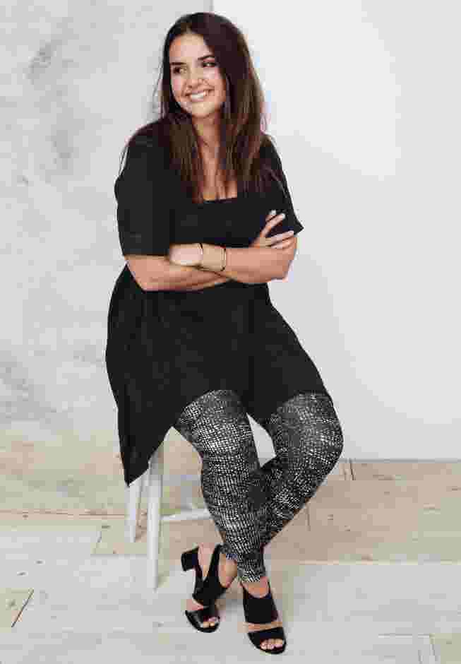 Linen-Blend Hanky Hem Tunic image number 3