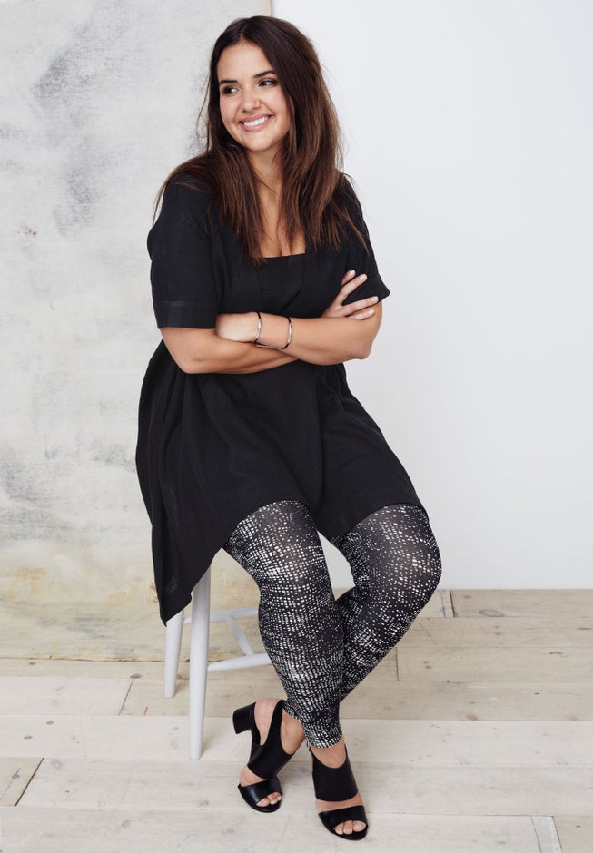 Linen-Blend Hanky Hem Tunic image number 3
