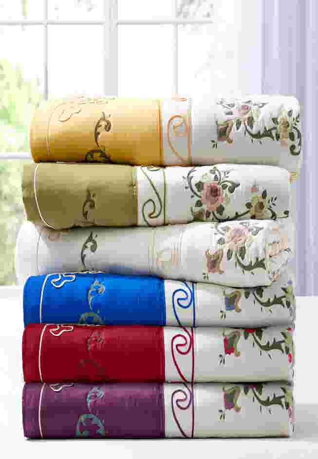 Ava Oversized Embroidered Cotton Quilt image number 1