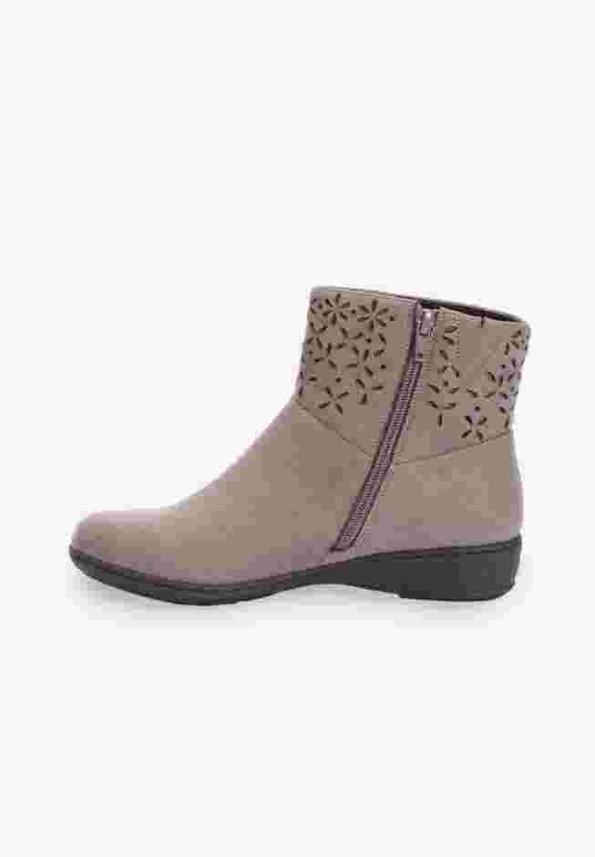 The Zenni Bootie image number 3