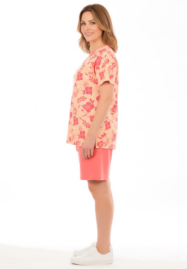 2-Piece Knit Tee and Short Set image number 2