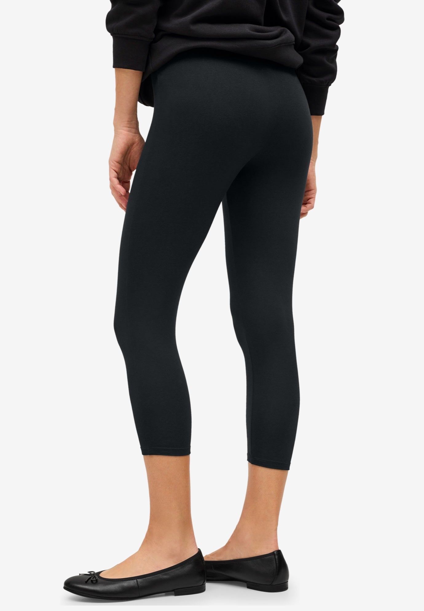 Knit Capri Leggings image number 2