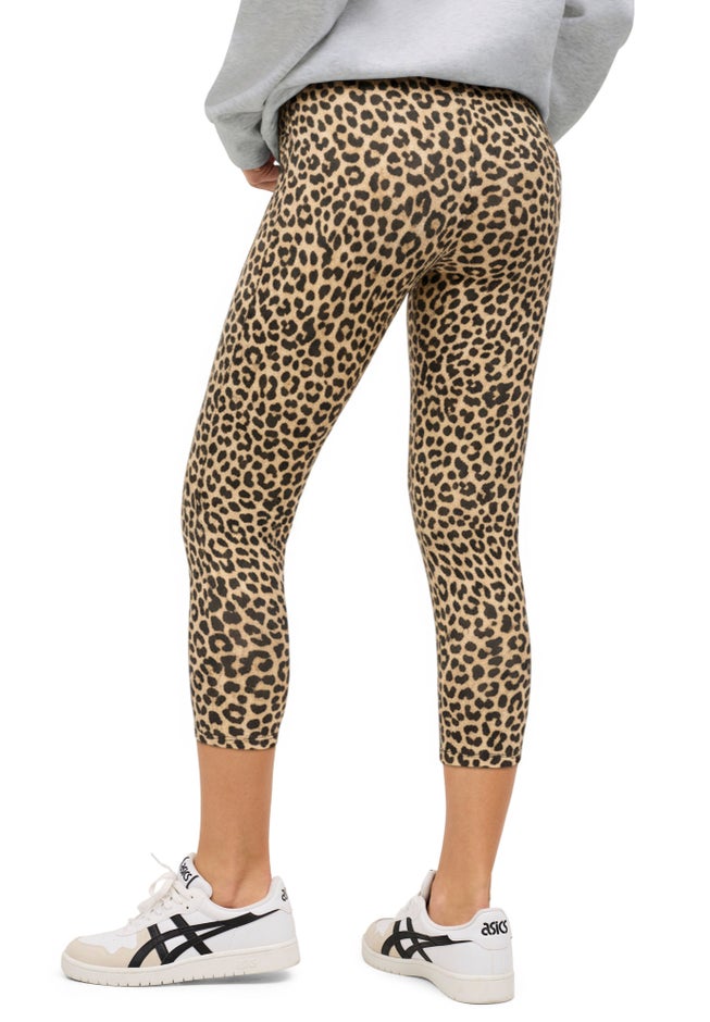 Cotton Spandex Capri Length Leggings image number 1