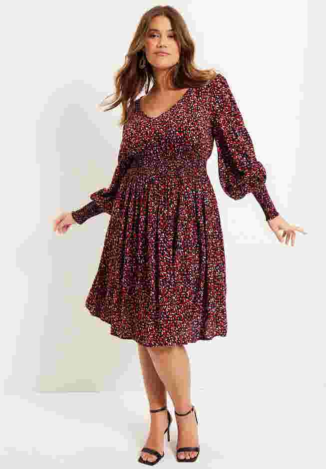 Smocked Waist Midi Dress image number 4