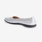 The Vivi Slip On Flat image number null