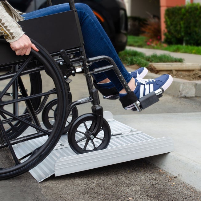 600 lbs. Weight Capacity 24" Portable Mobility Ramp image number null