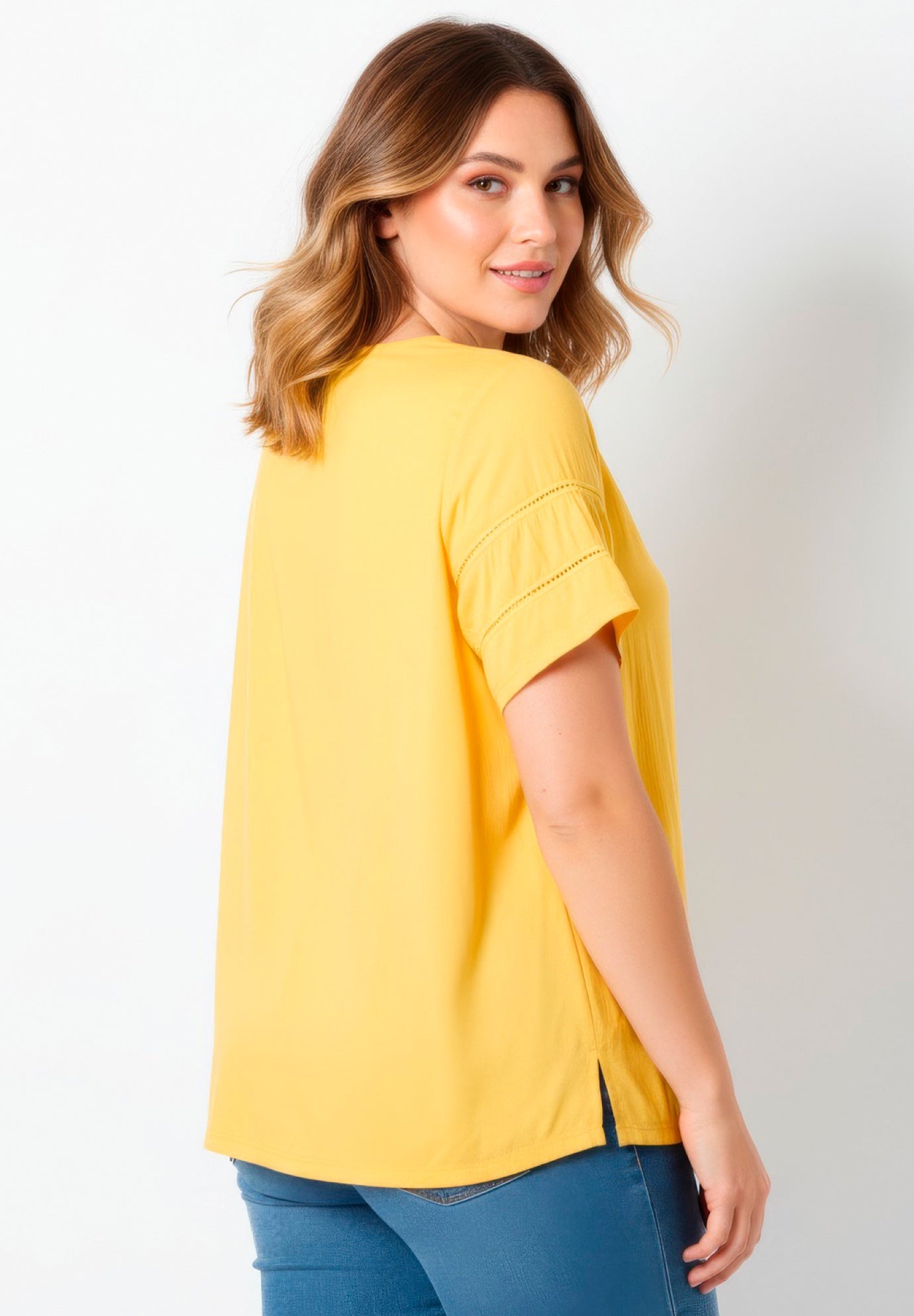 Openwork Trim Short Sleeve Top image number 3