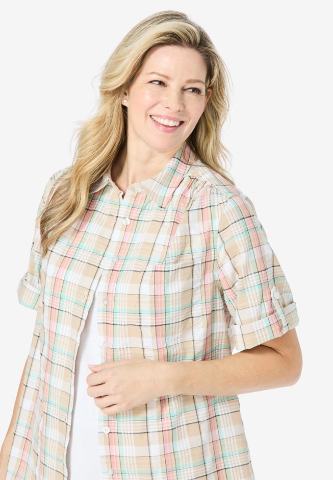 Short-Sleeve Button Down Seersucker Shirt image number 3