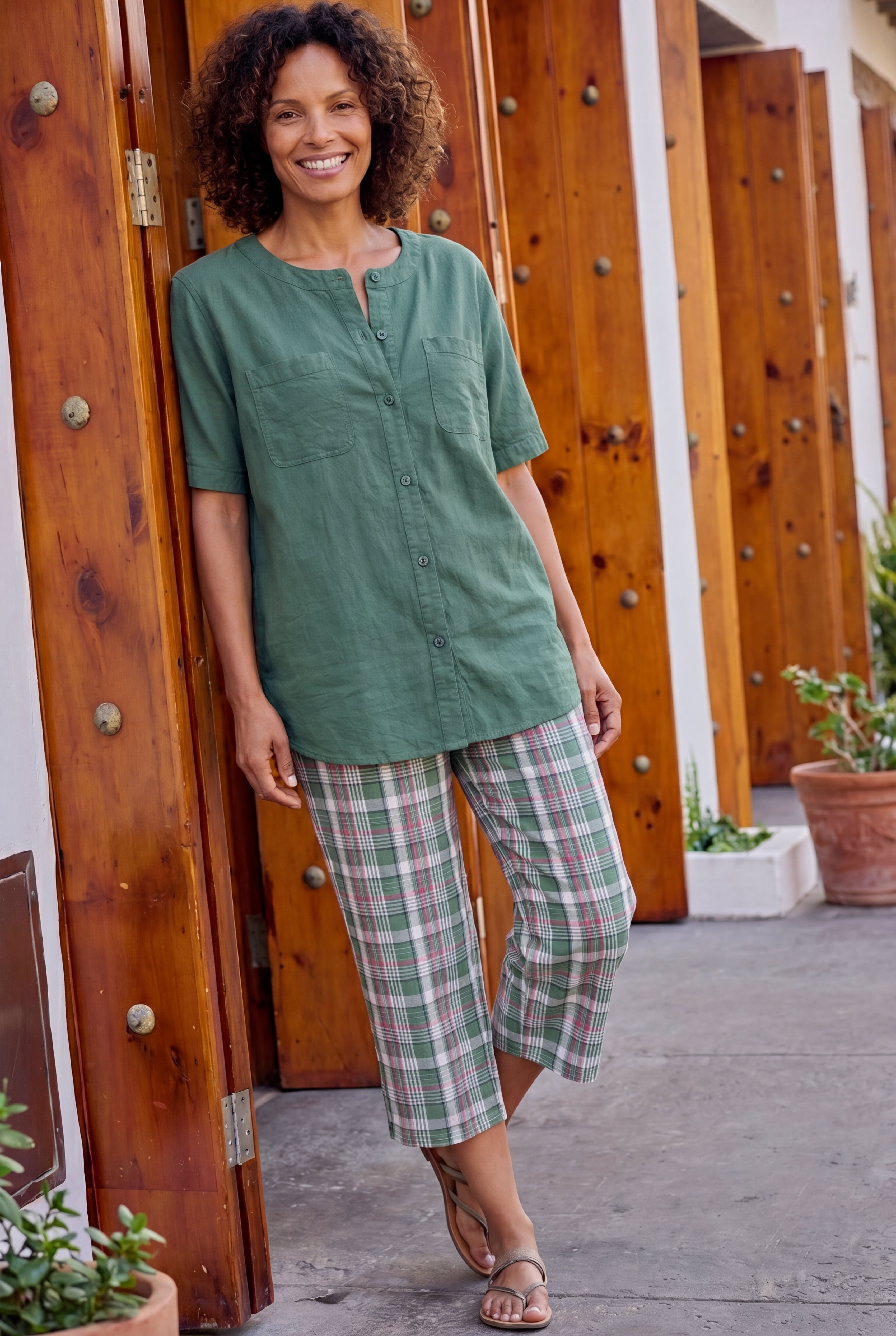 Short-Sleeve Crinkle Shirt image number 1