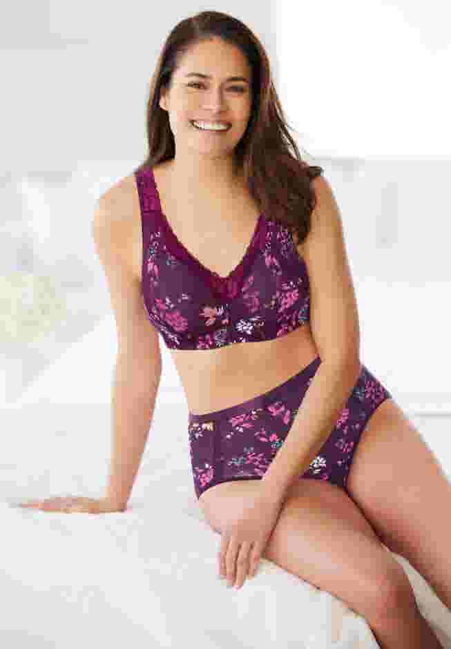 Full Coverage Microfiber Panty 3-Pack image number 2