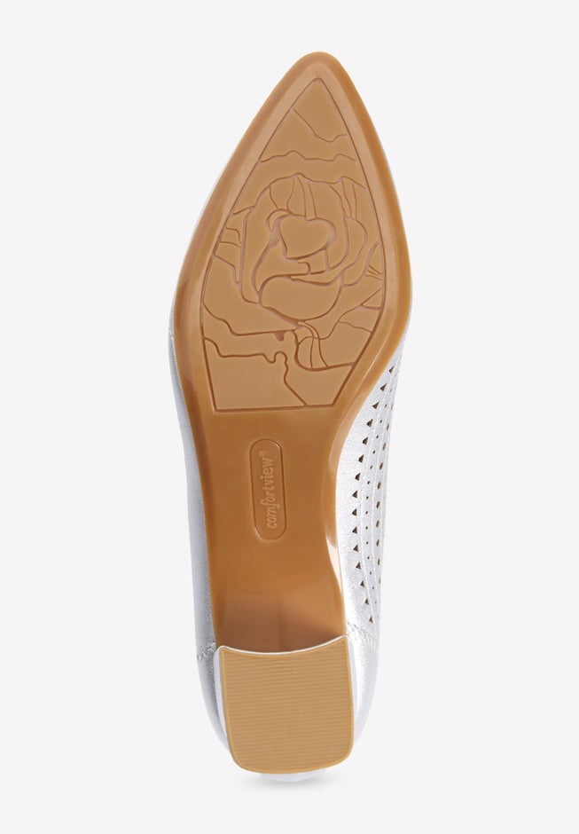 The Knightly Slip On Pump image number 5