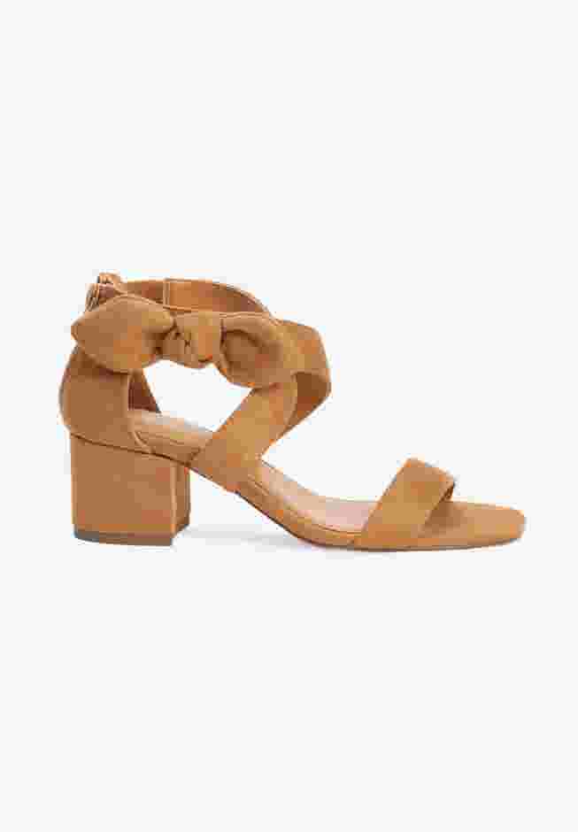 The Aralyn Sandal image number 6