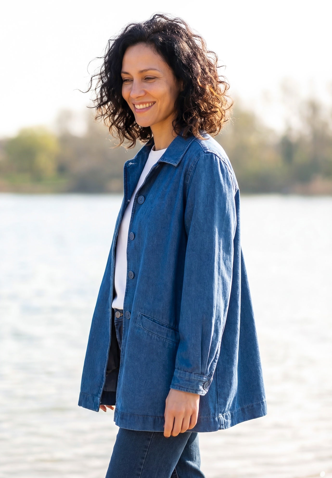 Pleat-Back Denim Jacket image number 2