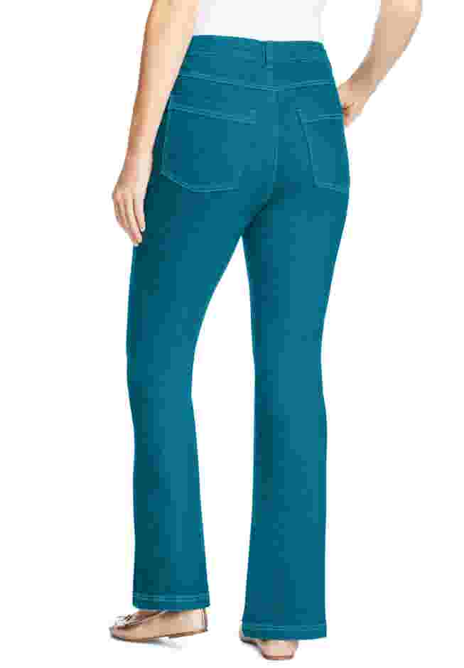 Womens Plus-Size Stretch Denim Five-Pocket Bootcut Jeans image number 1