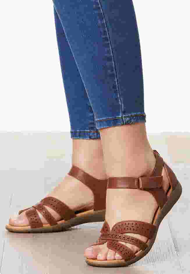 The Christiana Sandal By Comfortview image number 7