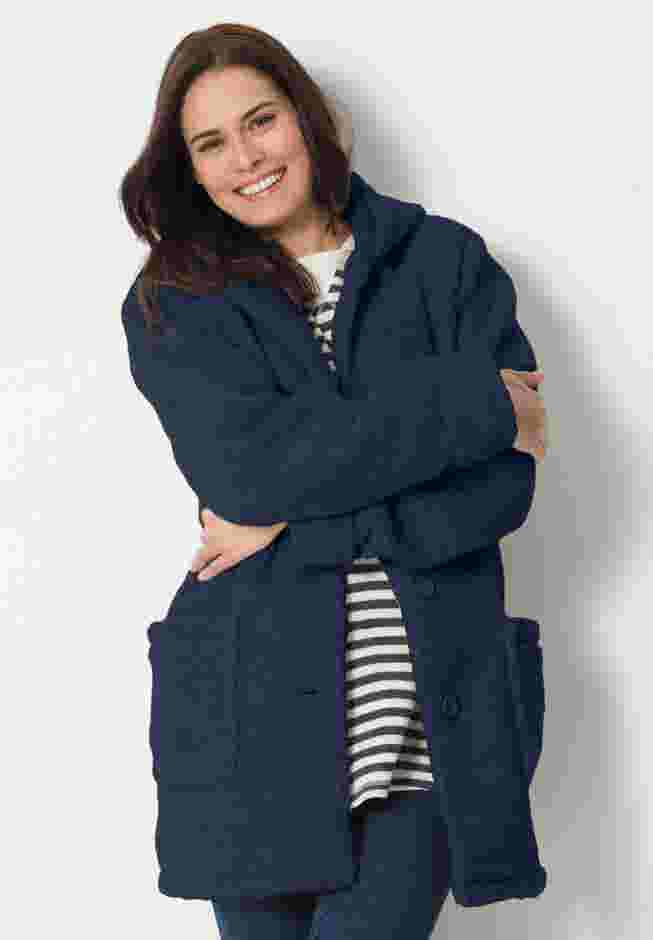 Short Hooded Berber Fleece Jacket image number 0