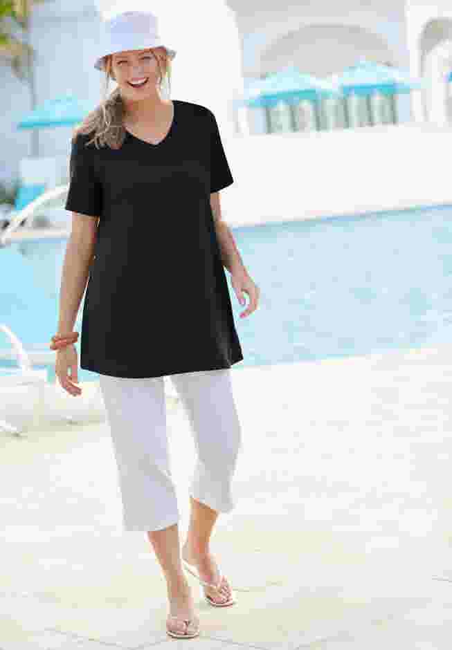 Perfect Short-Sleeve V-Neck Tunic image number 0