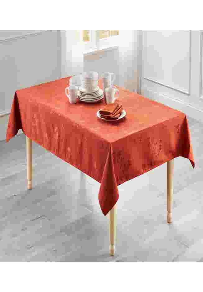 Vintage Leaves Damask Tablecloth (52" x 70") image number 0