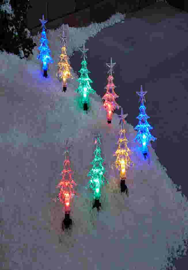 Color-Changing Pathway Lights, Set of 8 image number 0