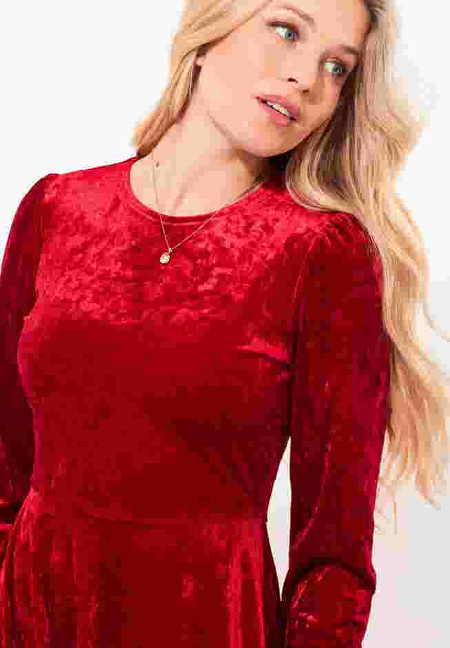 Crushed Velvet Midi Dress image number 3