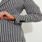 Notch Lapel Blazer image number null