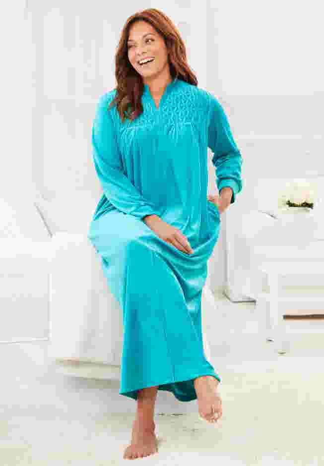 Smocked Velour Long Robe image number 4