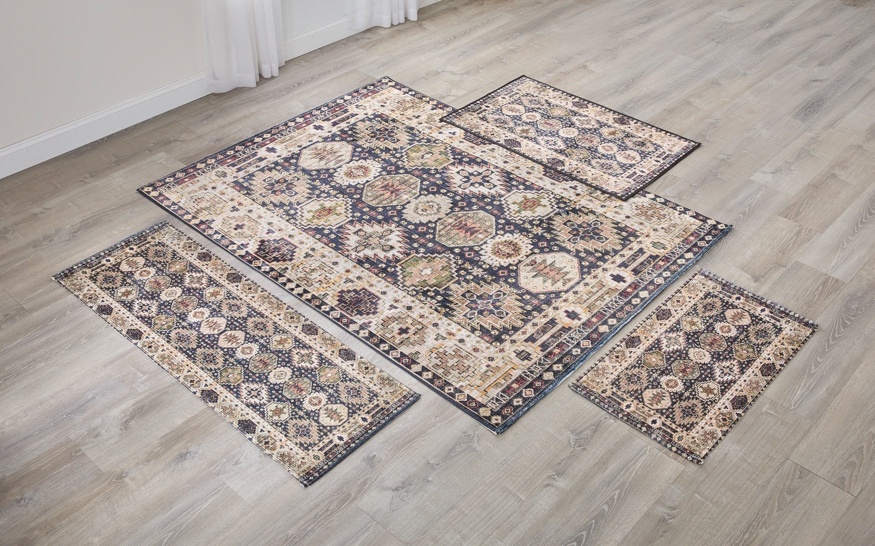 Verona Velvet Washable Rug image number 0