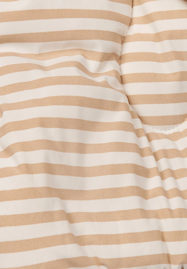 HGTV All Seasons Cooling Throw image number 5