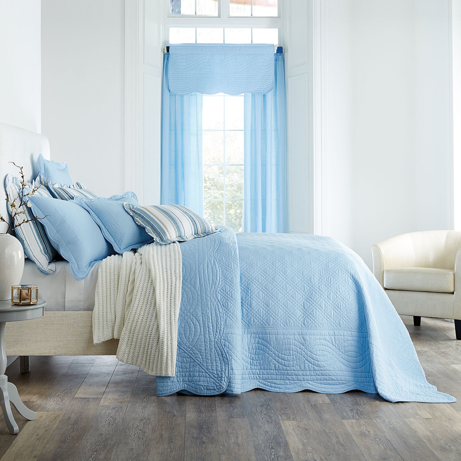 100% Cotton Florence Oversized Bedspread image number 0