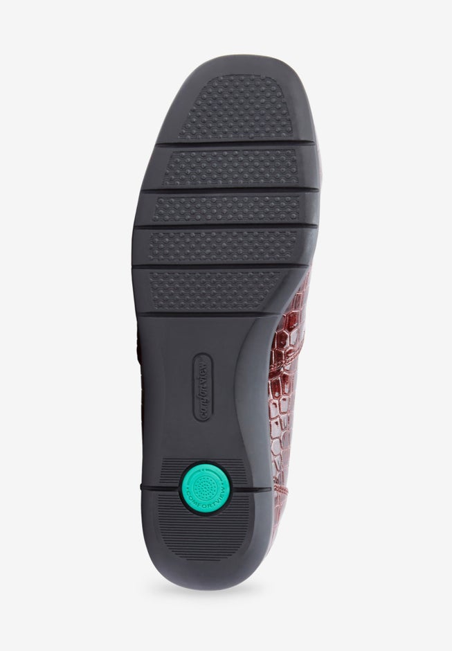 The Leisa Slip On Flat image number 2