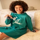 Dreams & Co.&reg; Graphic Snuggzy image number null