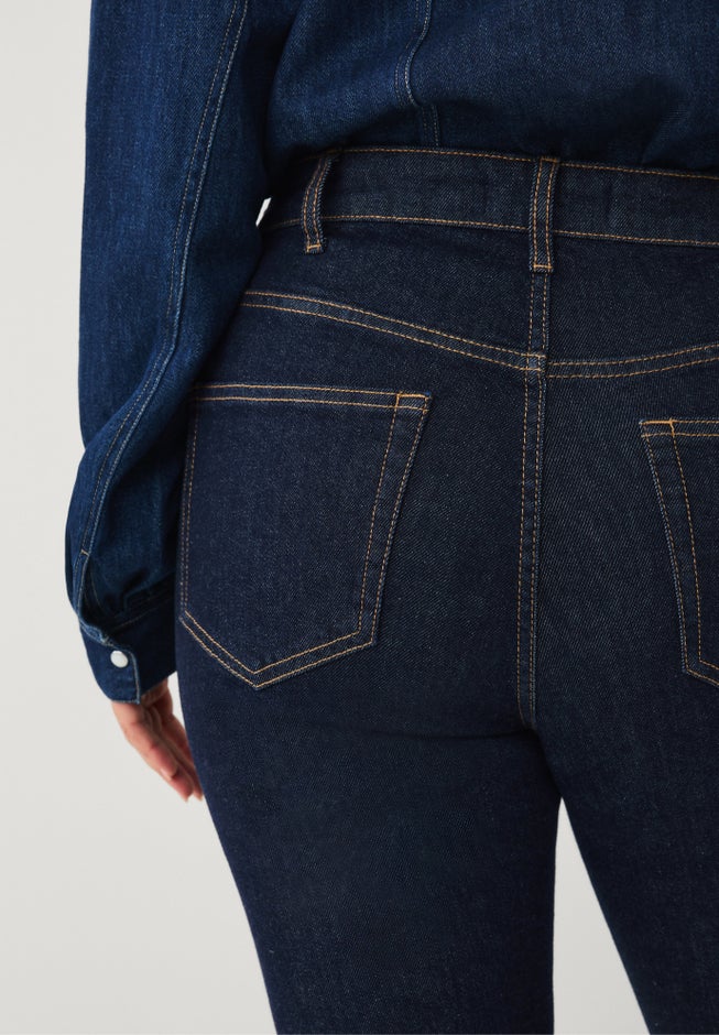 Straight Leg Stretch Jeans image number 3