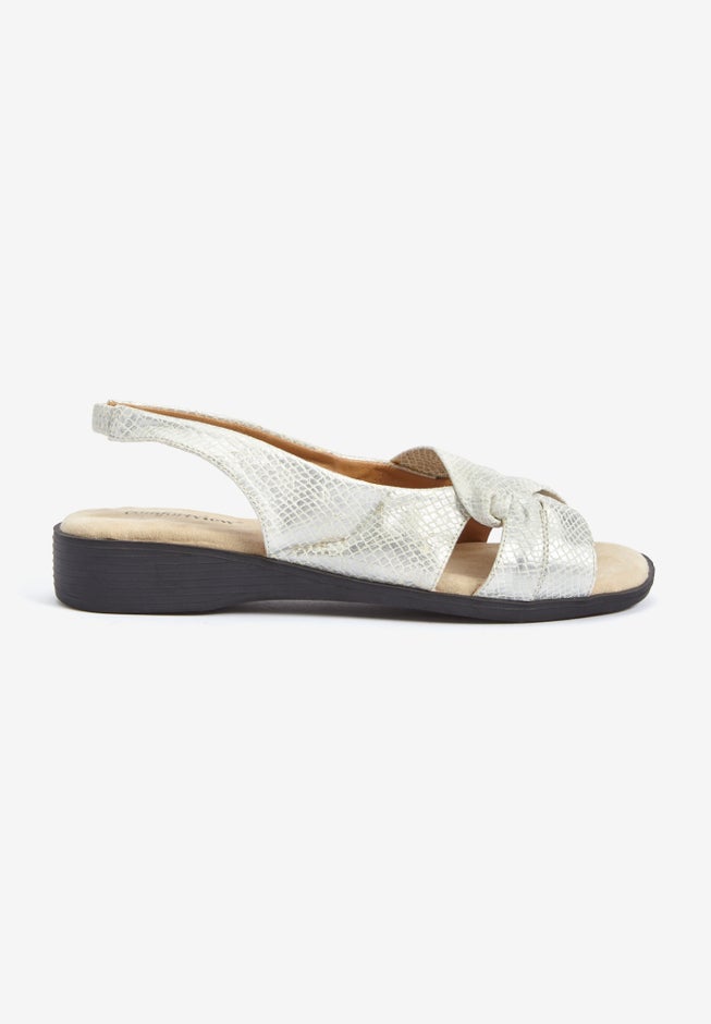 The Pearl Sandal image number 3