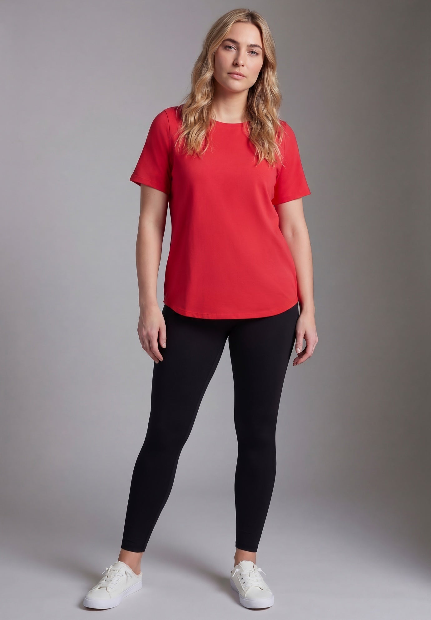 Signature Short Sleeve Tee image number 0
