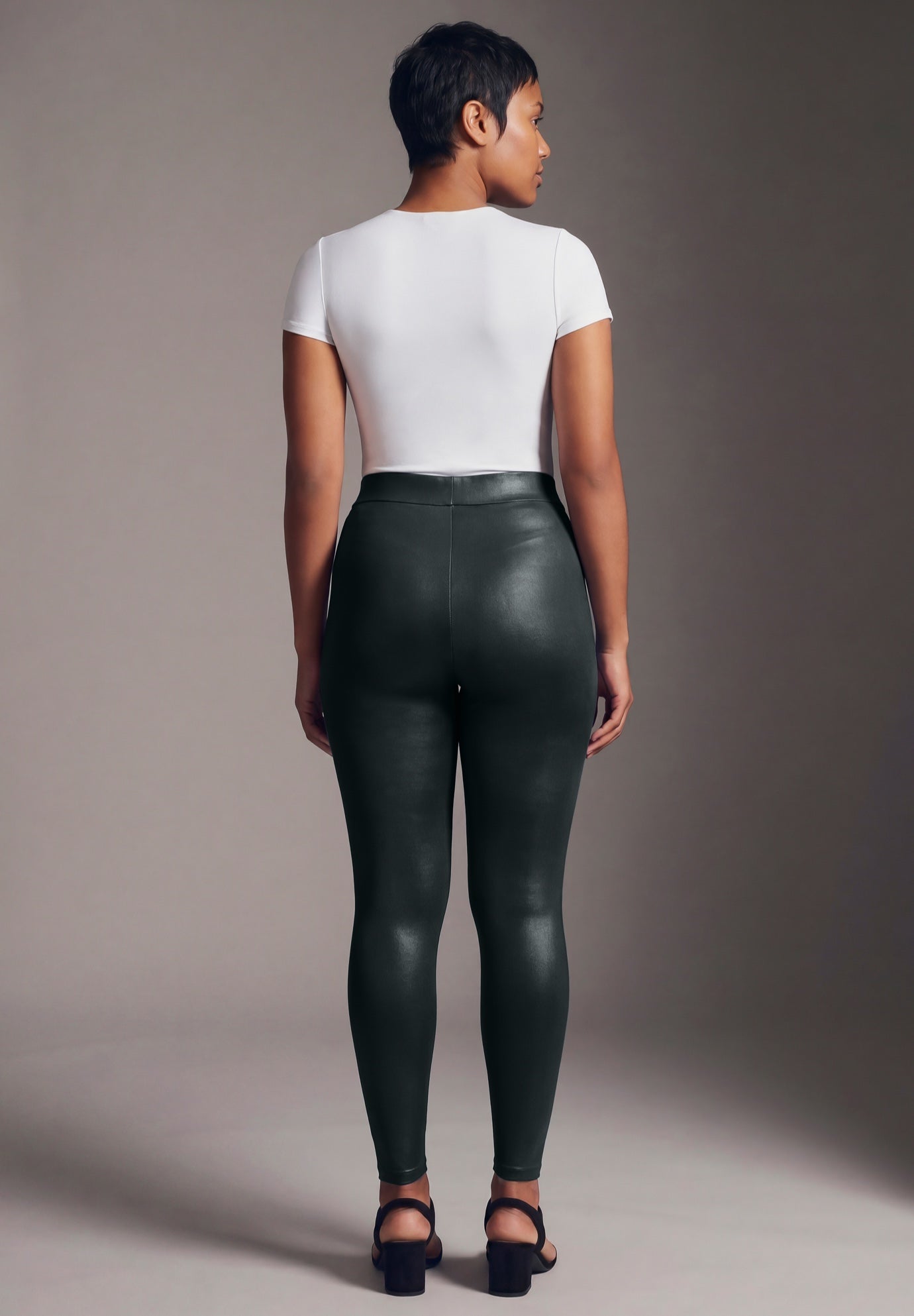 High Shine Legging image number 1
