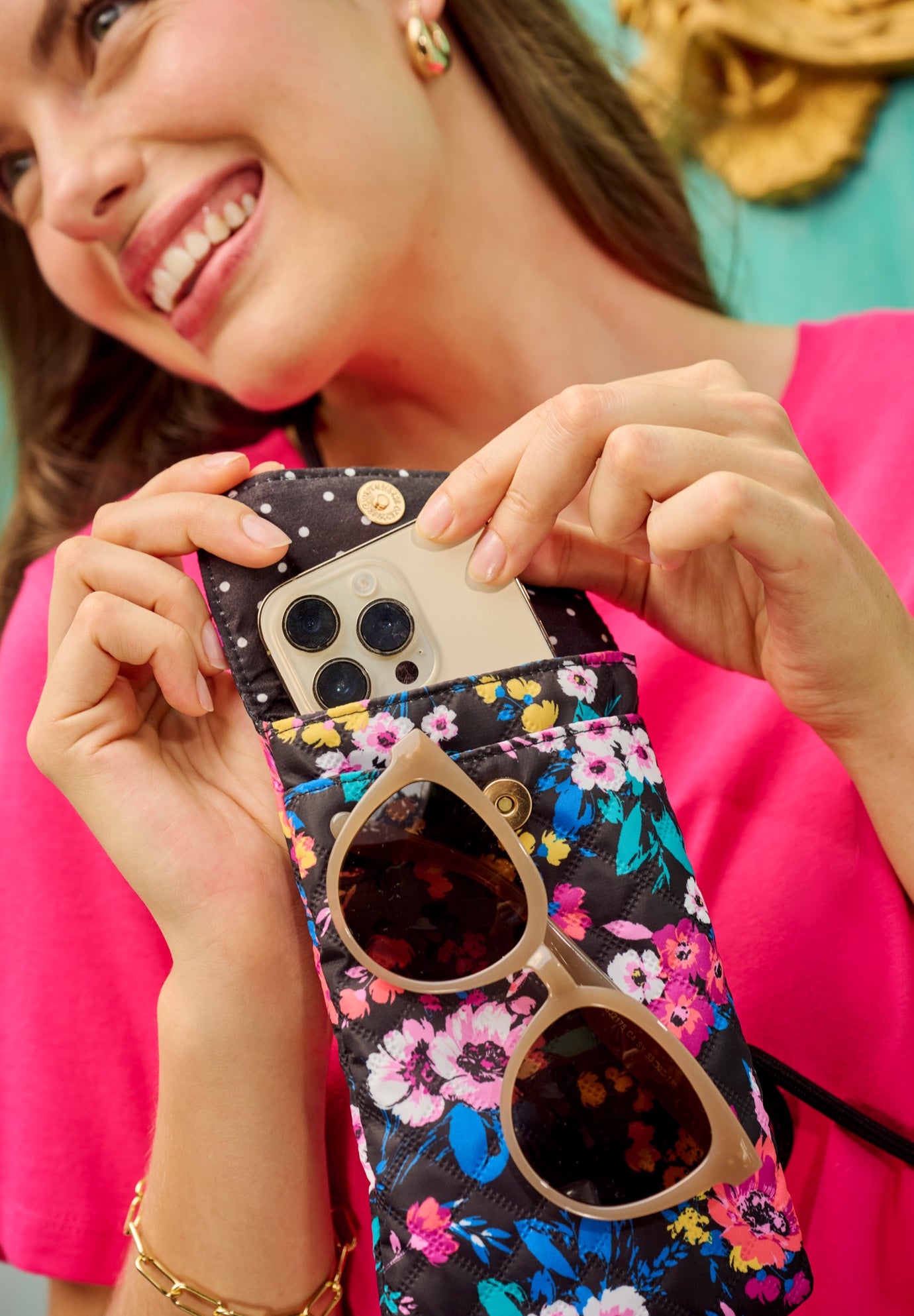 Compact Eyeglass, Phone and Wallet Set image number 2