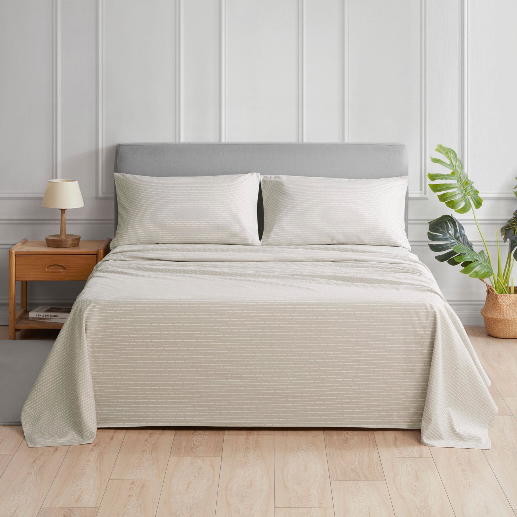 Printed Microfiber Sheet Sets image number 0
