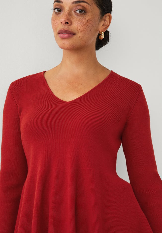 Fine Knit V-Neck Three-Quarter Sleeve Ribbed Peplum Pullover Sweater image number 2