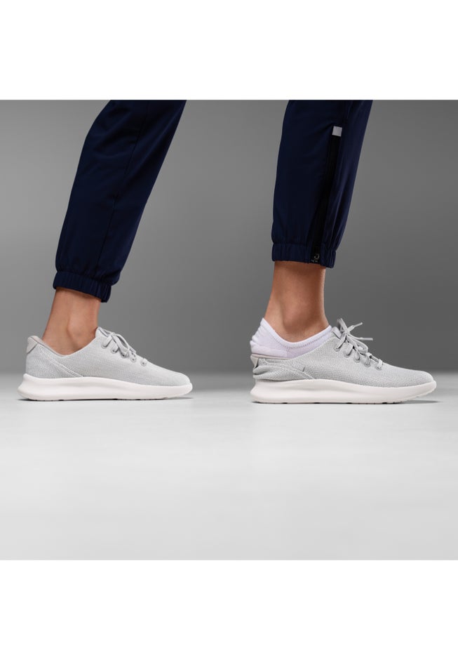 Madrid Hands-Free Sneaker image number 5