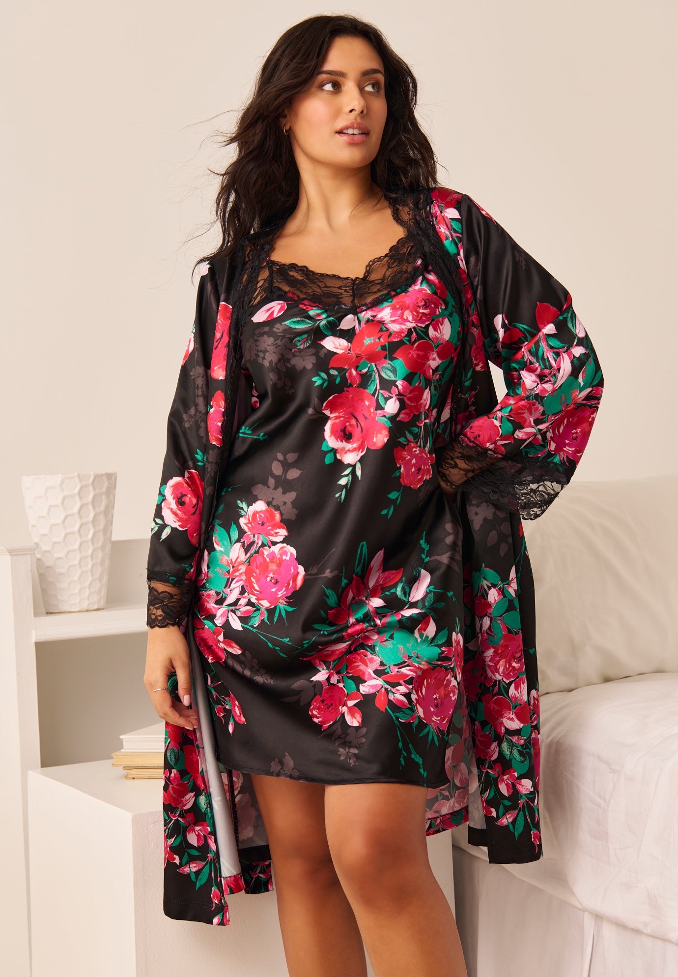 The Luxe Satin Short Peignoir Set image number 0