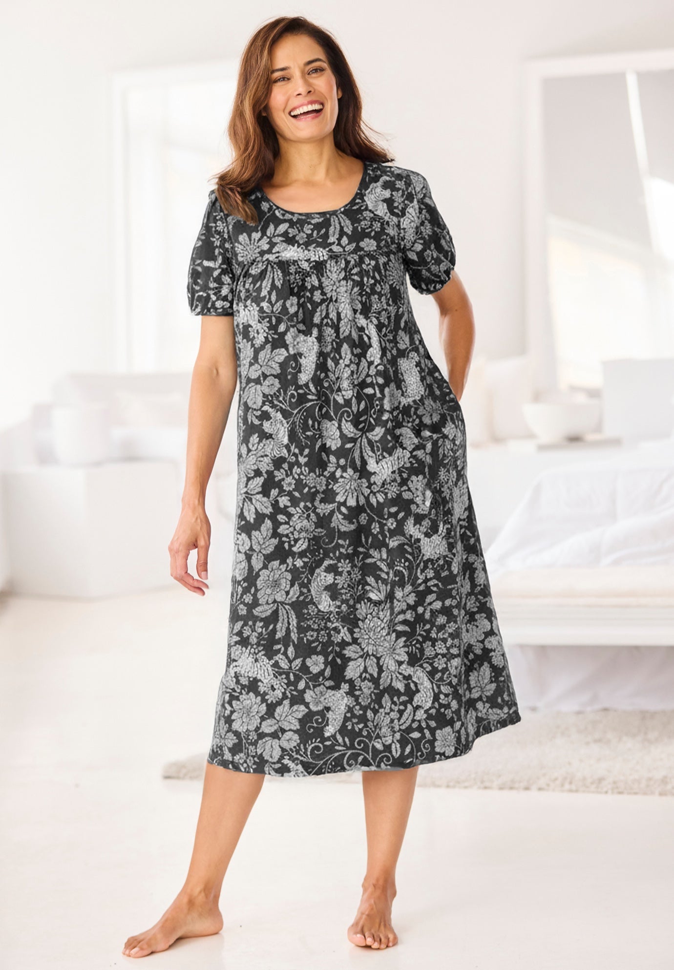 Short Print Shirred Lounger image number 3