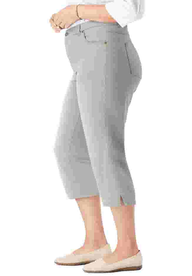 Stretch Denim Five-Pocket Capri Jeans image number 2