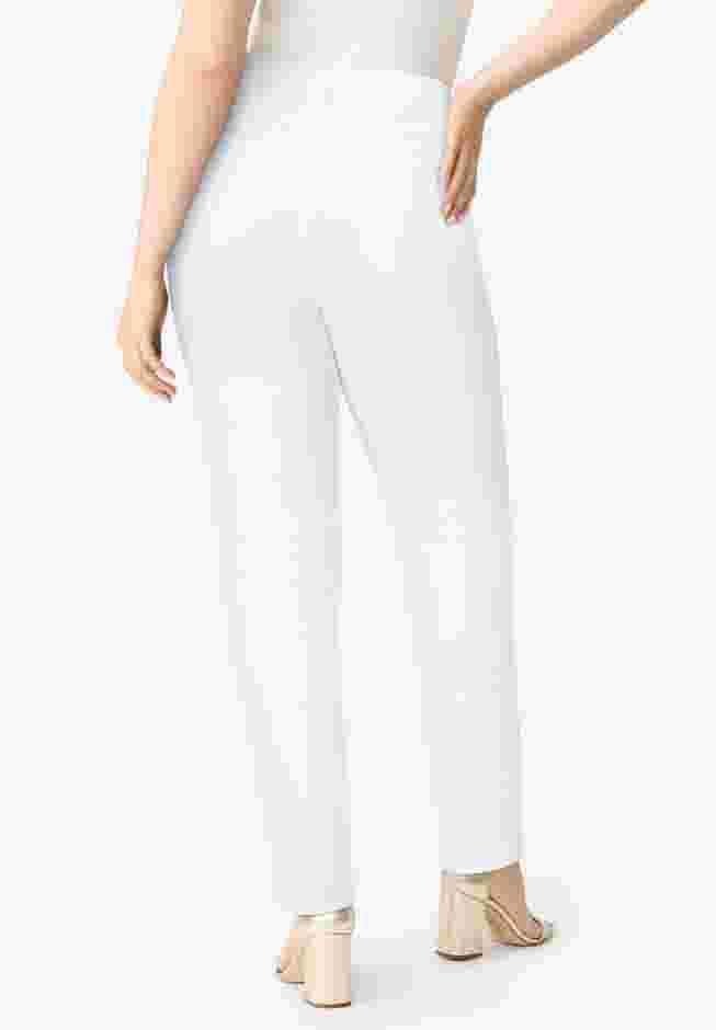 Plus Size Classic Stretch Straight Leg Jean image number 2