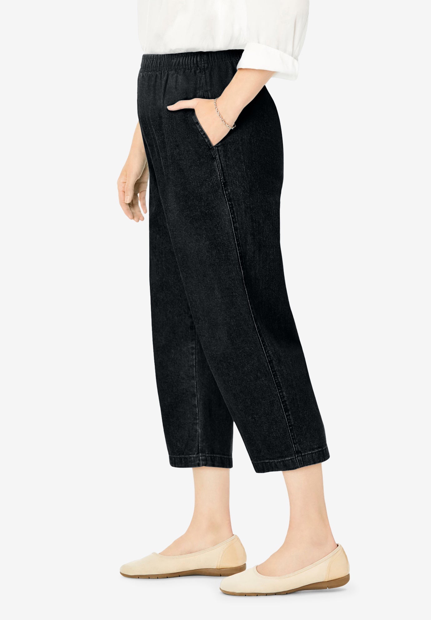 7-Day Elastic-Waist Pull-On Cotton Denim Capri Jeans image number 2