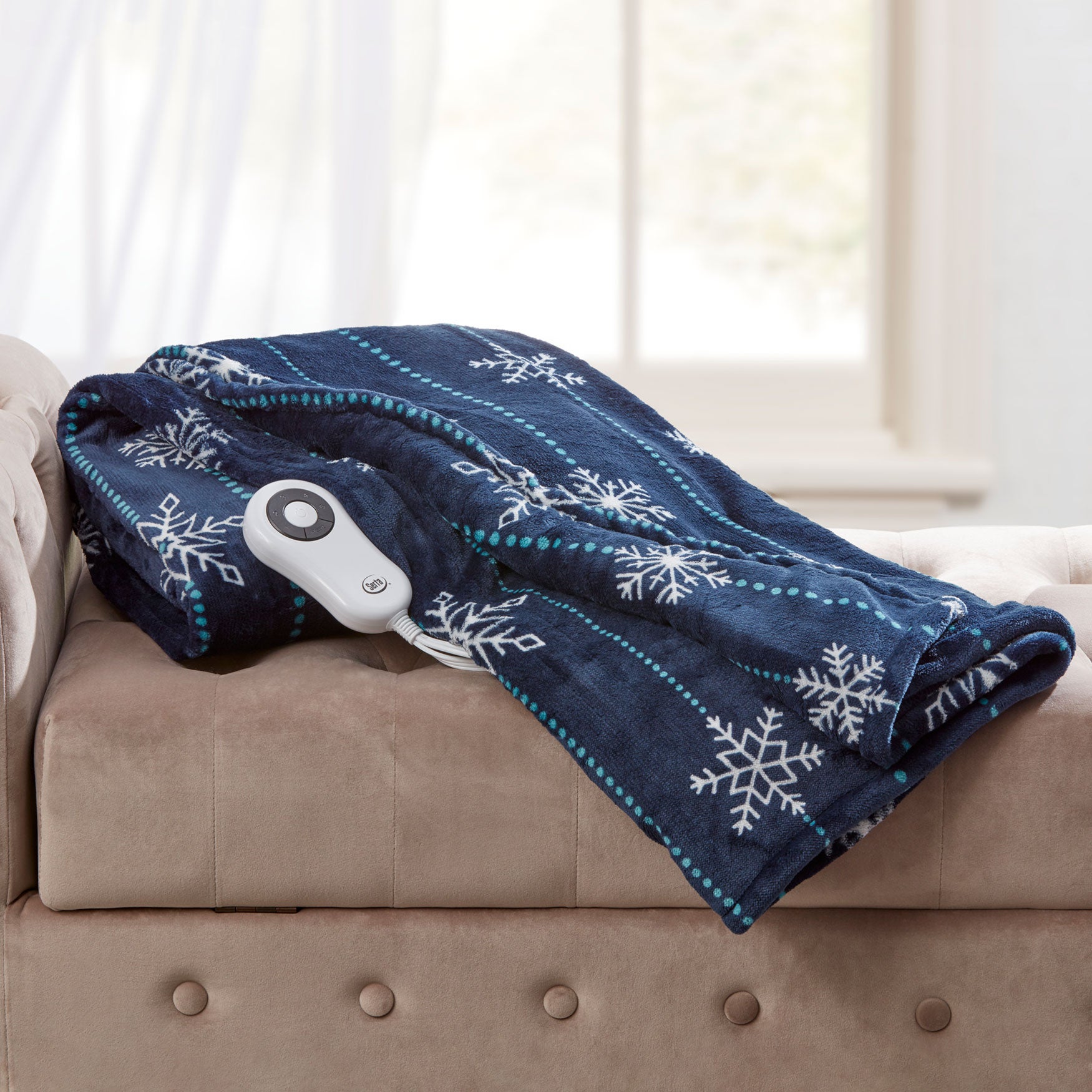 Snowflake Electric Warming Throw by Serta Woman Within