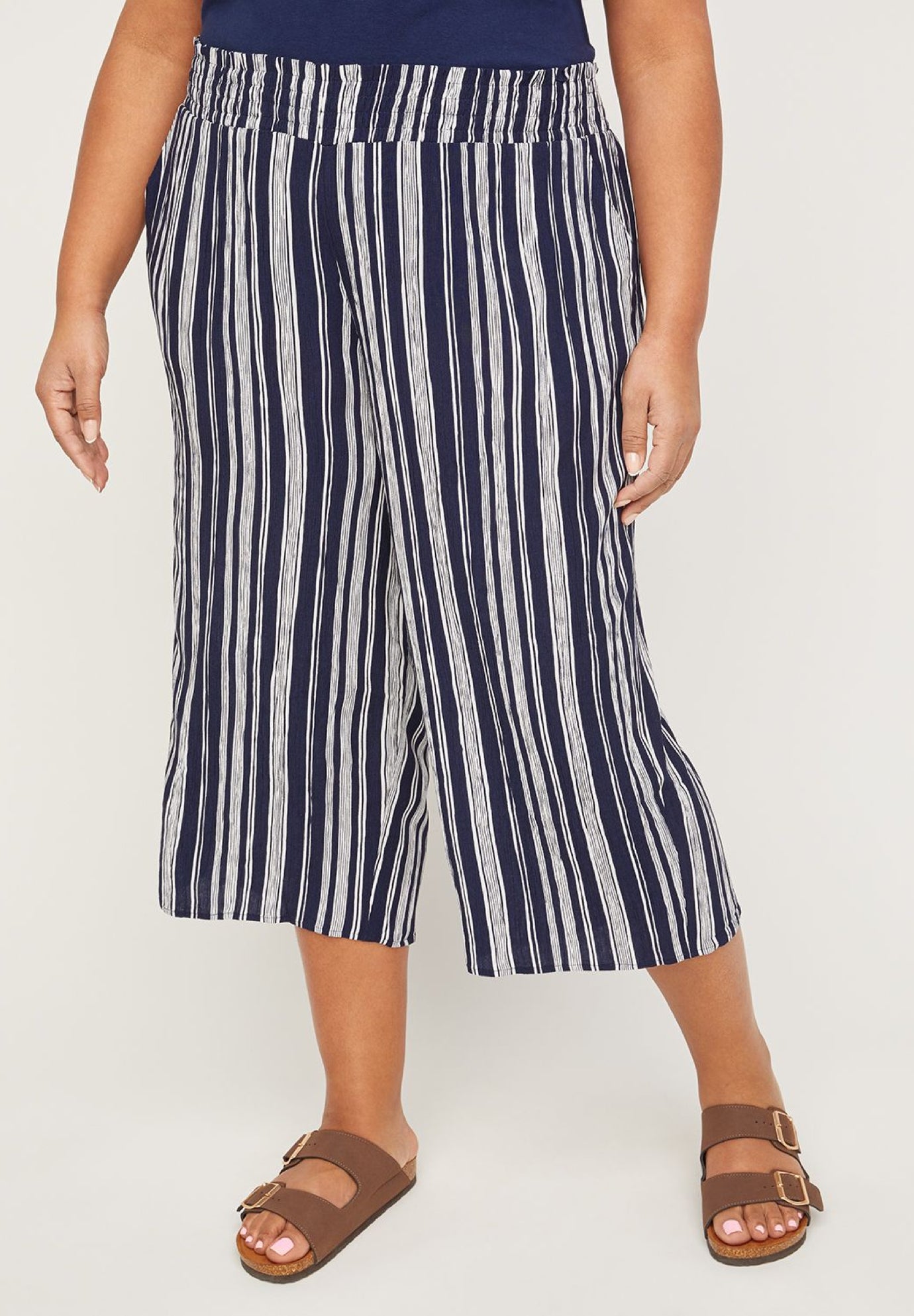 Gauze PullOn Capri Woman Within