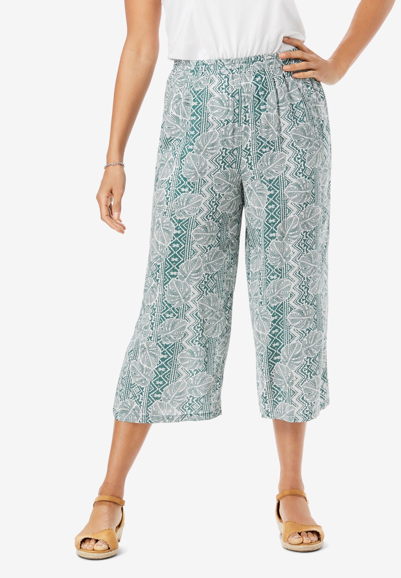 ladies pull on capris